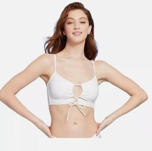 NWOT White Tie-Front Bikini Top
